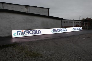 DIGITAL REKLAMSKÄRM